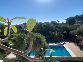 Sotogrande Duplex near Polo, best pool view, 2 pools, full south, 7 drive to beaches and Port, Torreguadiaro